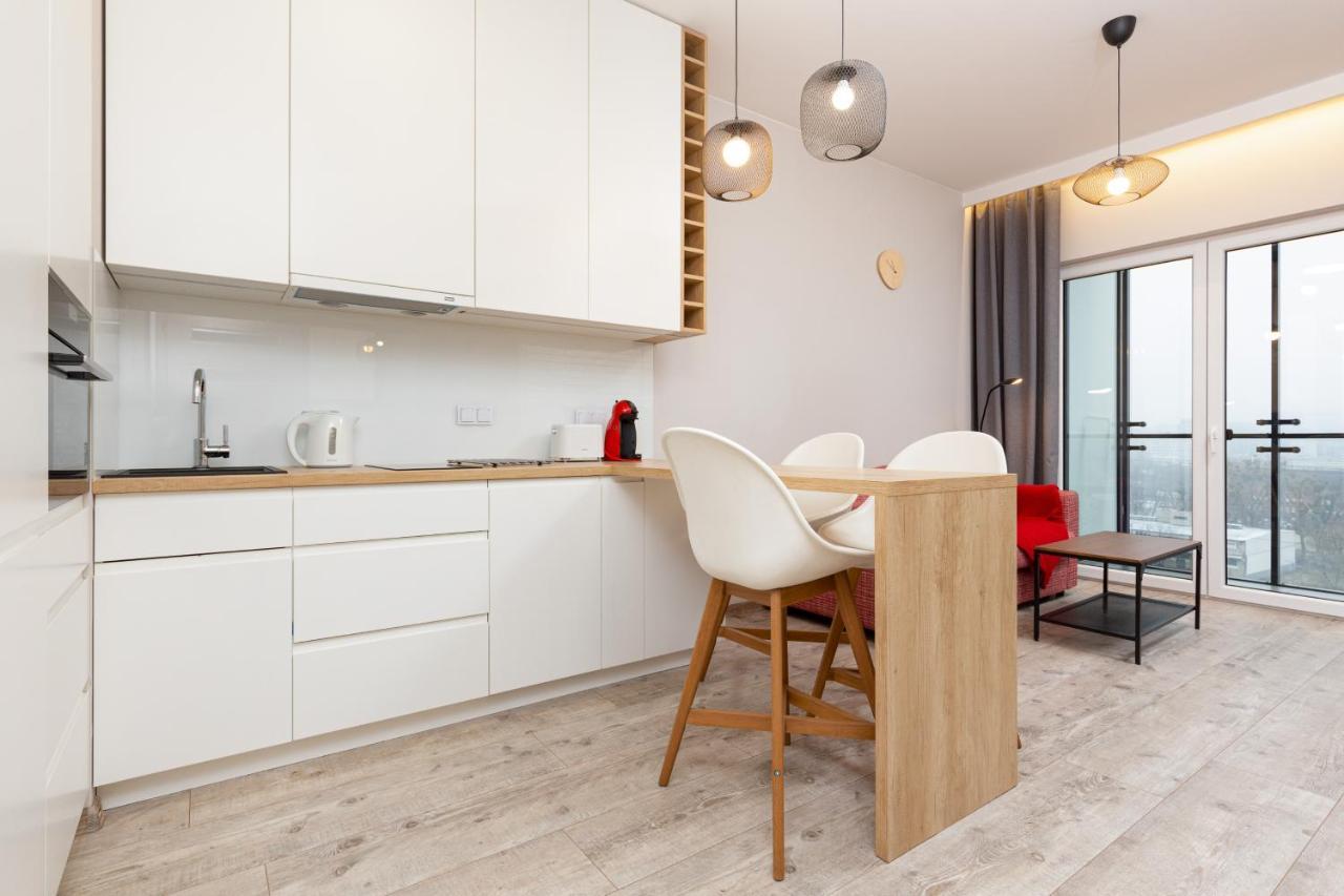 Business Center Apartments Warsaw Wola By Noclegi Renters Extérieur photo