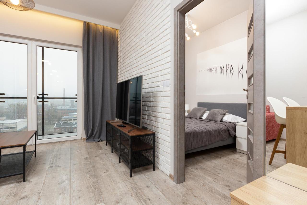 Business Center Apartments Warsaw Wola By Noclegi Renters Extérieur photo