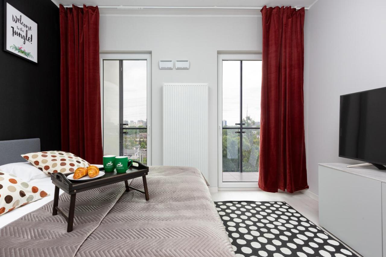 Business Center Apartments Warsaw Wola By Noclegi Renters Extérieur photo